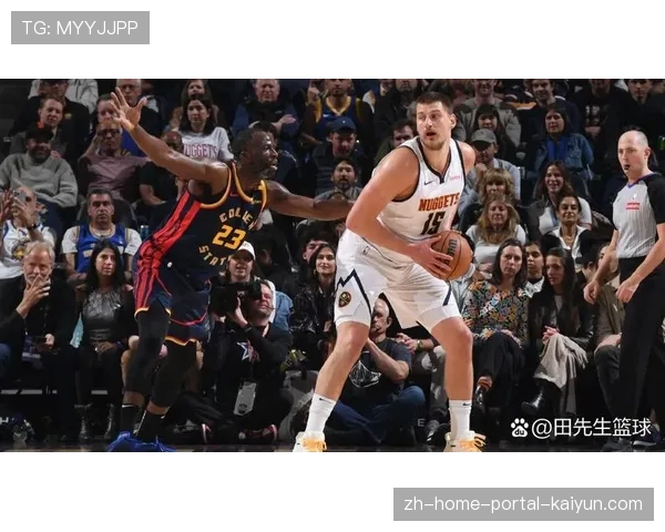 勇士42次助攻团队进攻 破解掘金防守体系战术解析